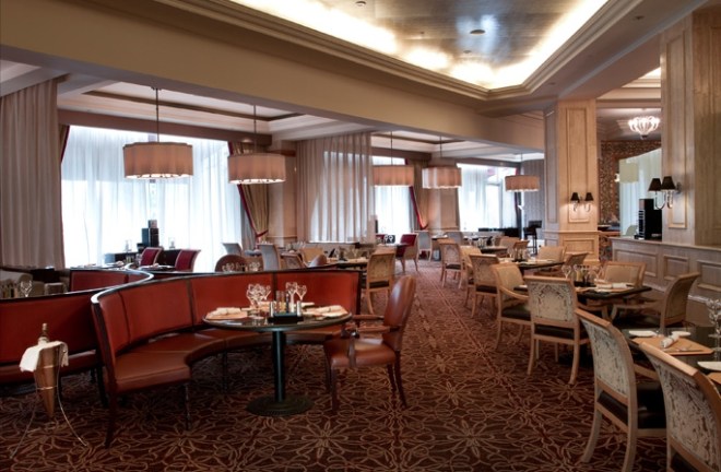 Lobo-Restaurant-at-The-Ritz-Carlton-Jakarta-Mega-Kuningan