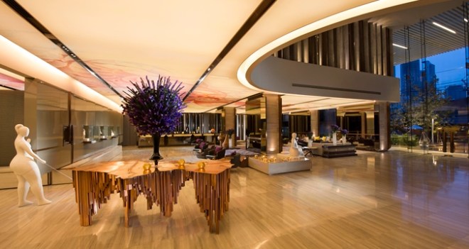 hl_lobby01_675x359_fittoboxsmalldimension_center